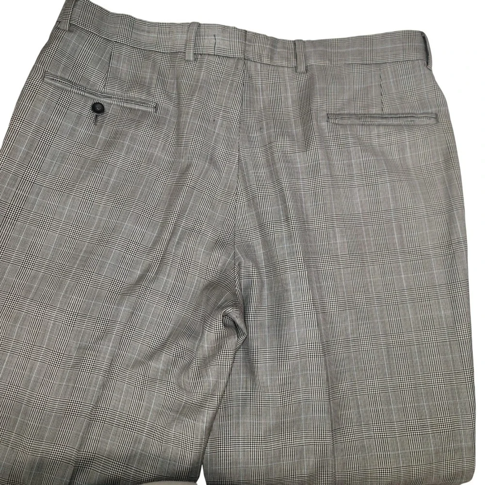 Jos A Bank Mens 36x33 Glen Plaid Wool Dress Pants Grey Blue Check Made in‎ USA